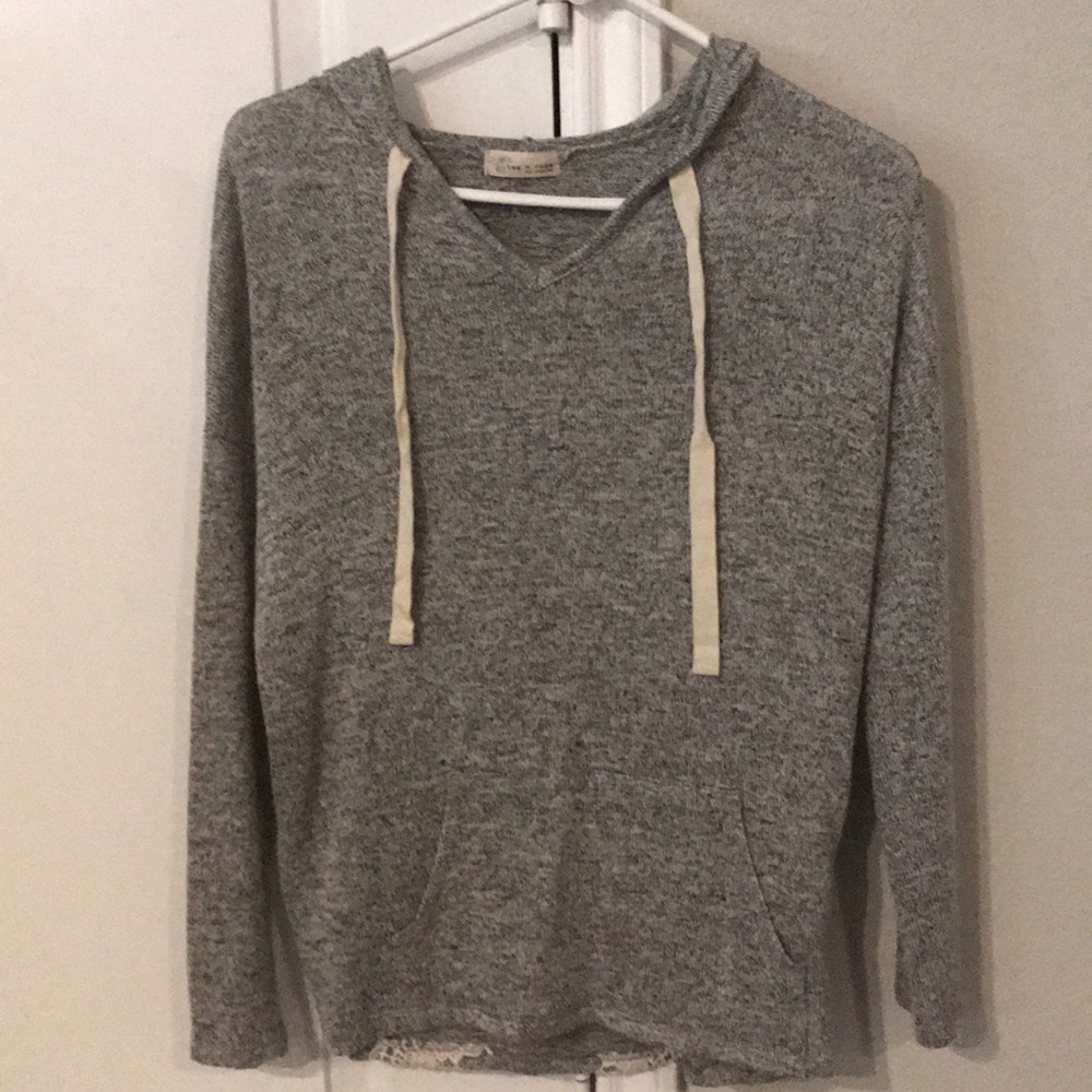 Women’s hoodie with back lace detail